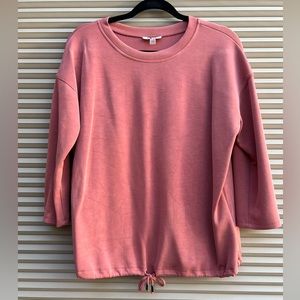 Cable & Gauge Woman’s PINK Medium Athletic Top EUC